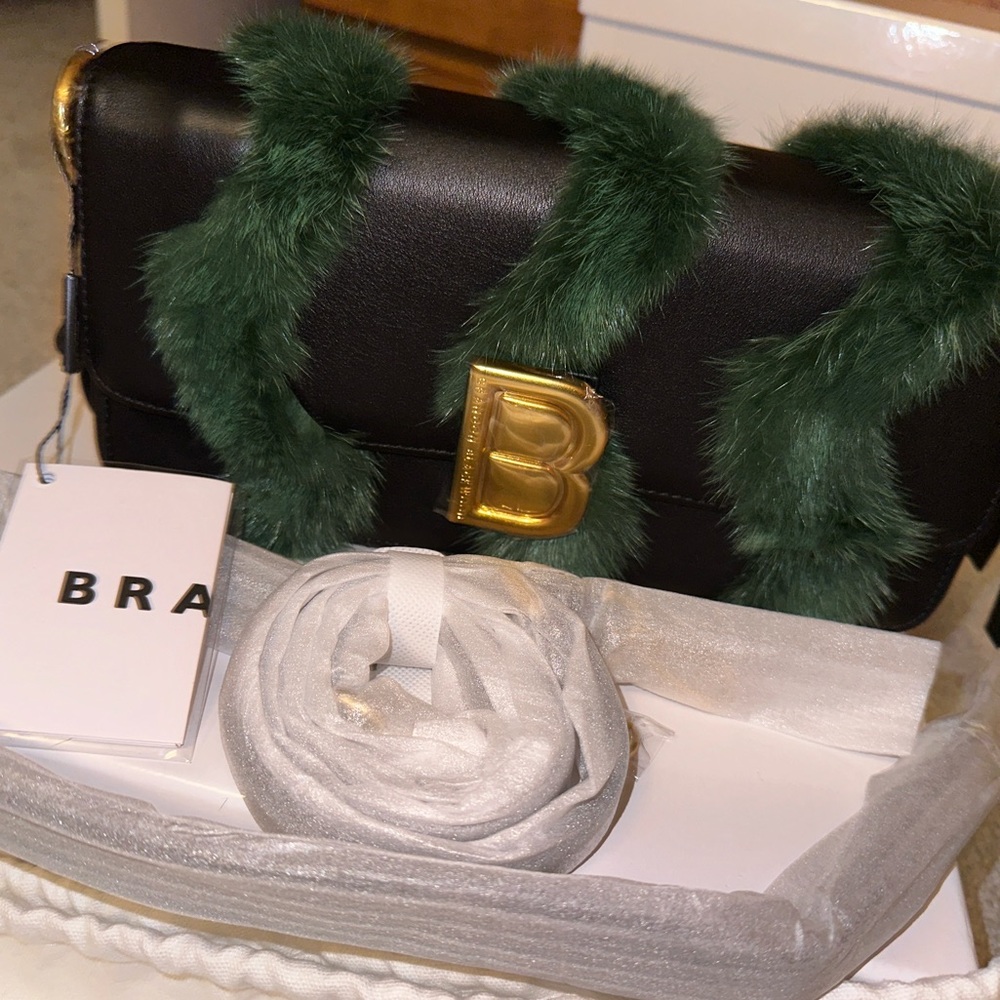 Brandon Blackwood BLACK LEATHER & GREEN MINK SWIRL purse.